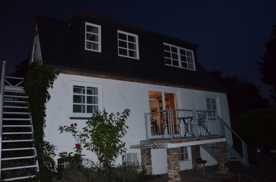 Ferienhaus am Abend
