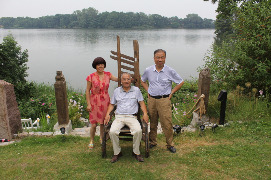 G�ste aus China am Schmalensee