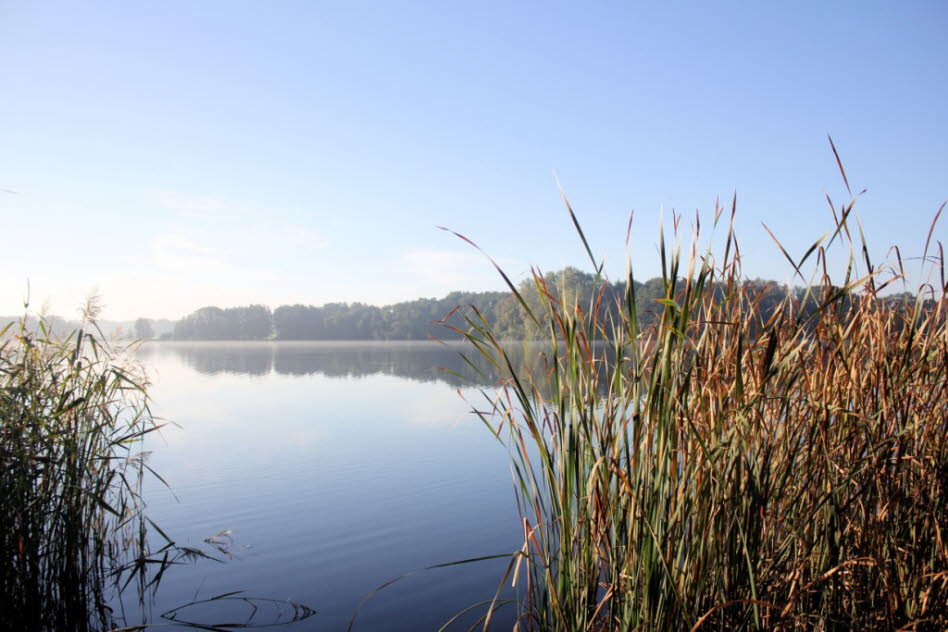 Oktober an der Badestelle